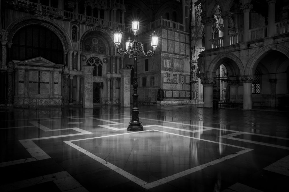 Venice Masterclass: Night & Day